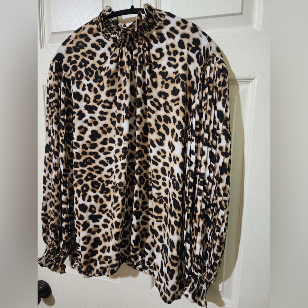New York & Company Black and Brown Puff Sleeve Blouse